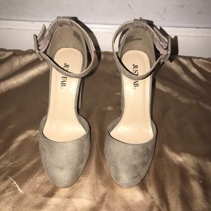 Azra Block Heel Pump